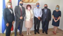 Заедничка фотографија по потпишувањето на меморандумот за соработка